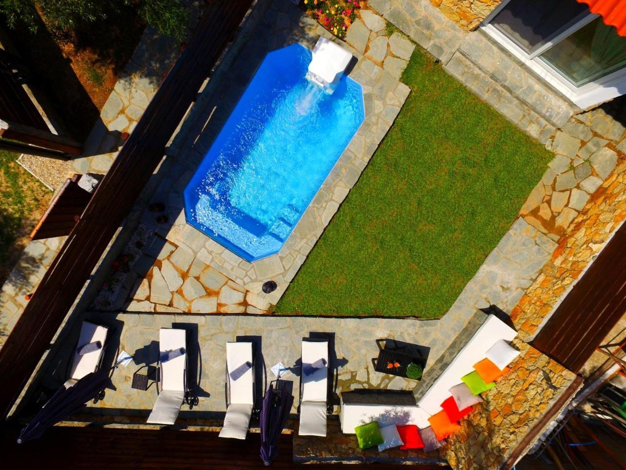 Salonikiou Beach Apartments & Villas Ájosz Nikólaosz Kültér fotó