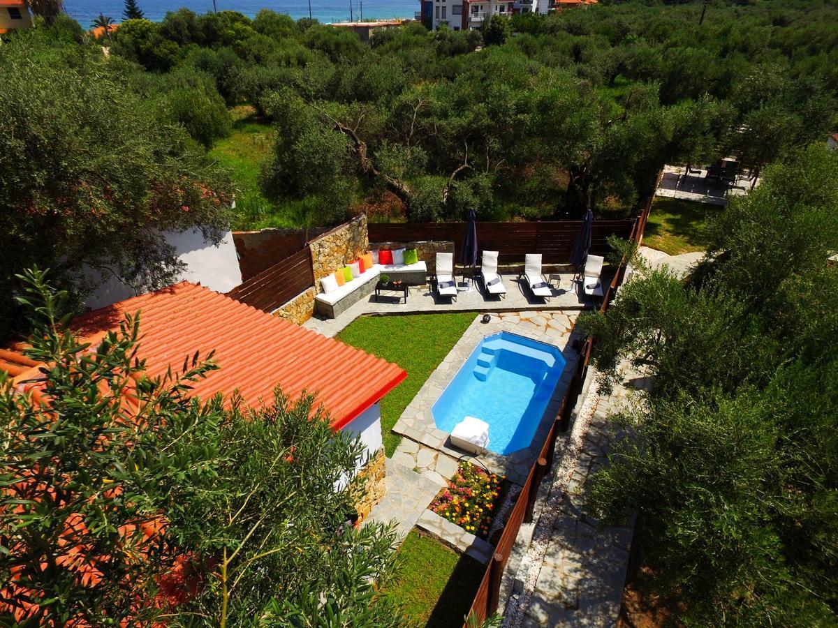 Salonikiou Beach Apartments & Villas Ájosz Nikólaosz Kültér fotó