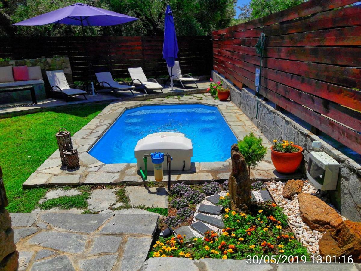 Salonikiou Beach Apartments & Villas Ájosz Nikólaosz Kültér fotó